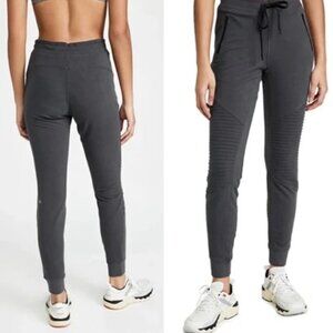 Alo moto women’s Gray Jogger Pants Size s Grey Anthracite